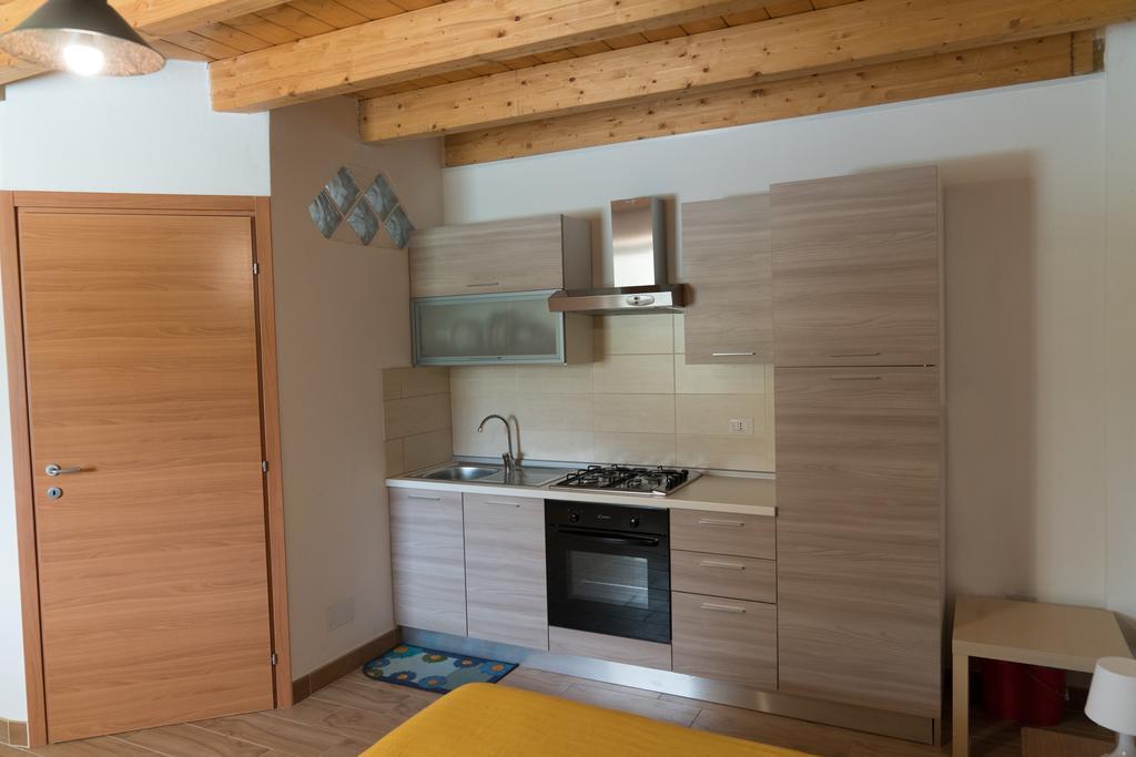 Fontana La Pietra Villa Пистичи Екстериор снимка