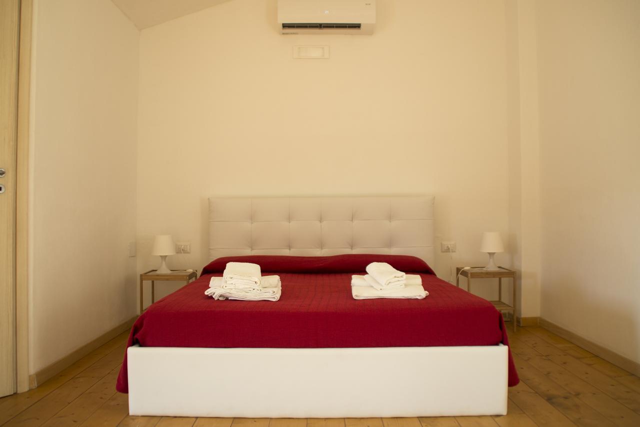 Fontana La Pietra Villa Пистичи Екстериор снимка