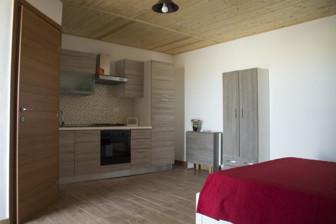 Fontana La Pietra Villa Пистичи Екстериор снимка